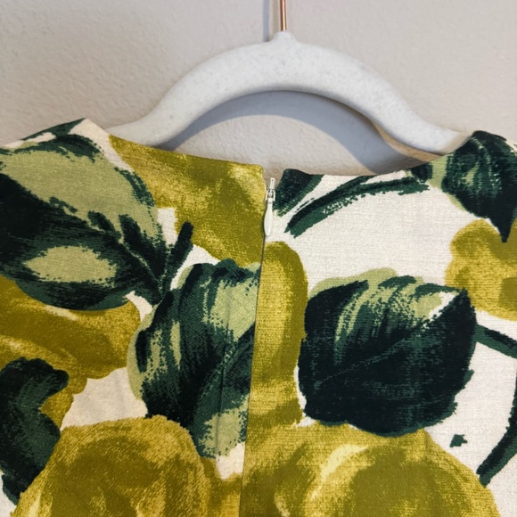 Tuckernuck Giverny Stretch Cotton Maxine Top - Picture 9 of 11